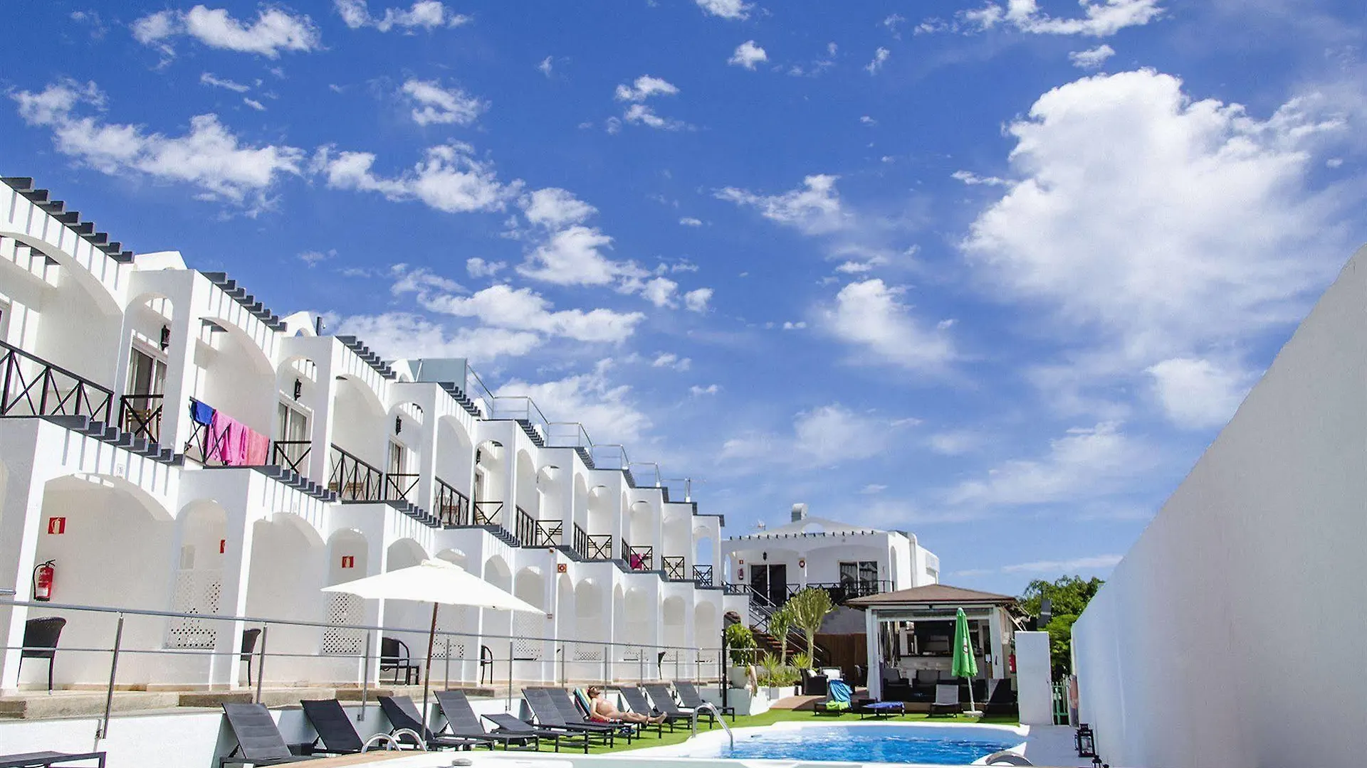 Vista Bonita - Gay And Lesbian Only Resort (Adults Only) Maspalomas  3*, Maspalomas (Gran Canaria)